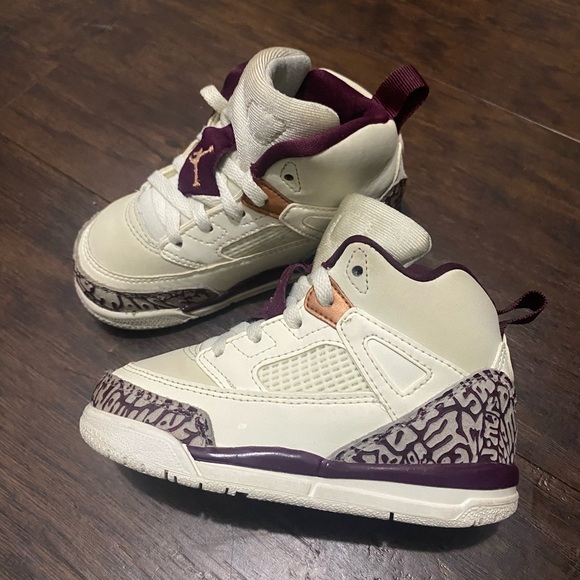 jordan spizike maroon